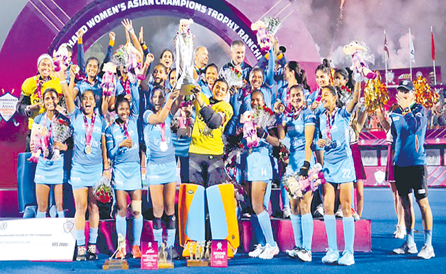 IND-WOMEN-HOCKEY-ASIA.jpg