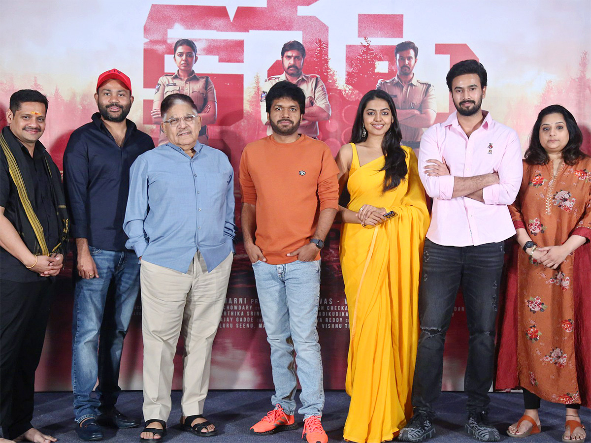 Kota_20Bommali_20Ps_20Movie_20Teaser_20launch-14.jpg 14