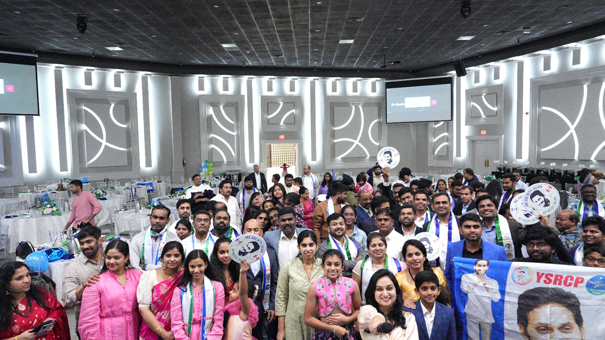 Meeting_20of_20YSRCP_20NRI_20Members_20In_20Canada-16.jpg 6