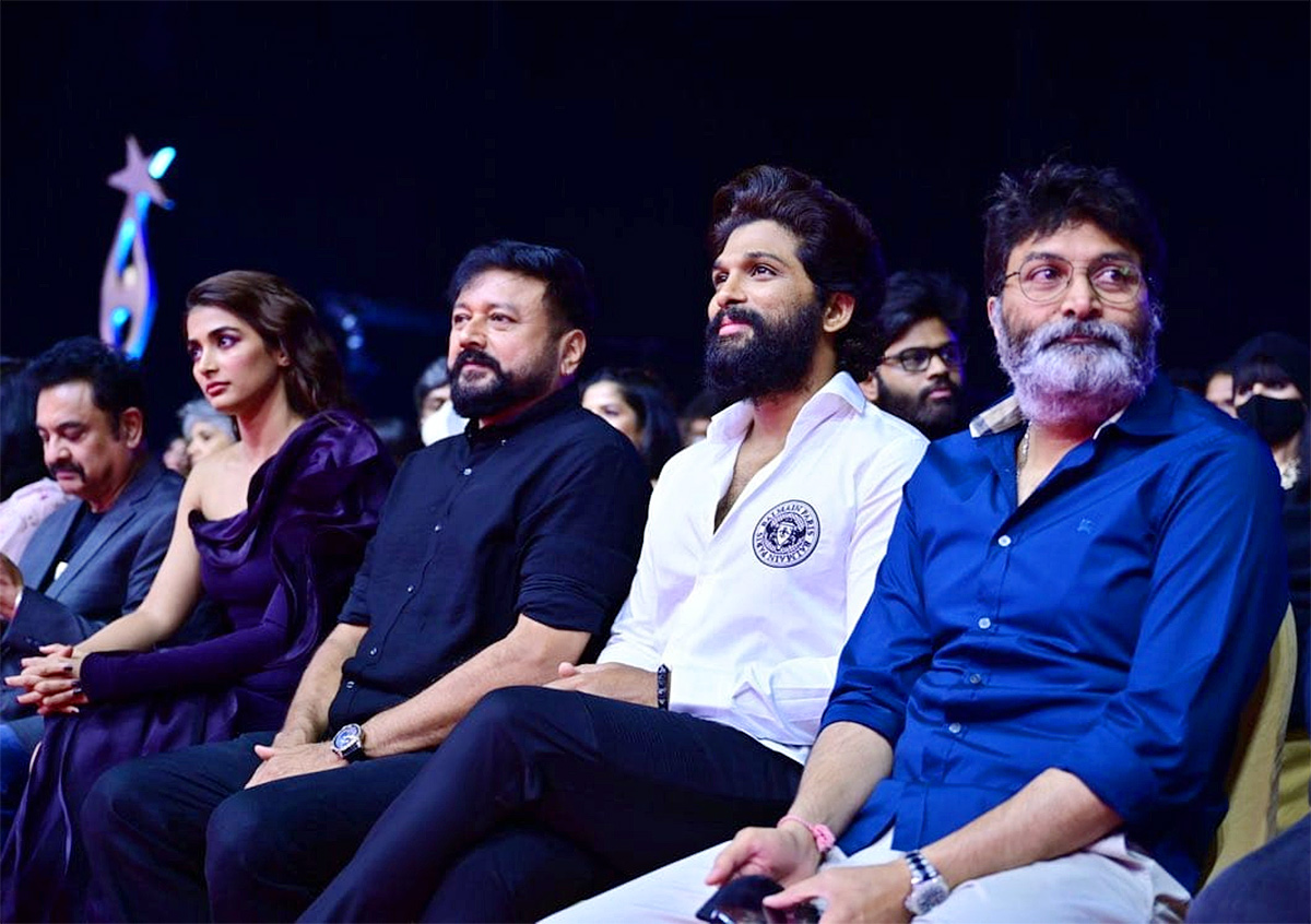 Trivikram_20Srinivas_20Rare_20photos-14.jpg 14