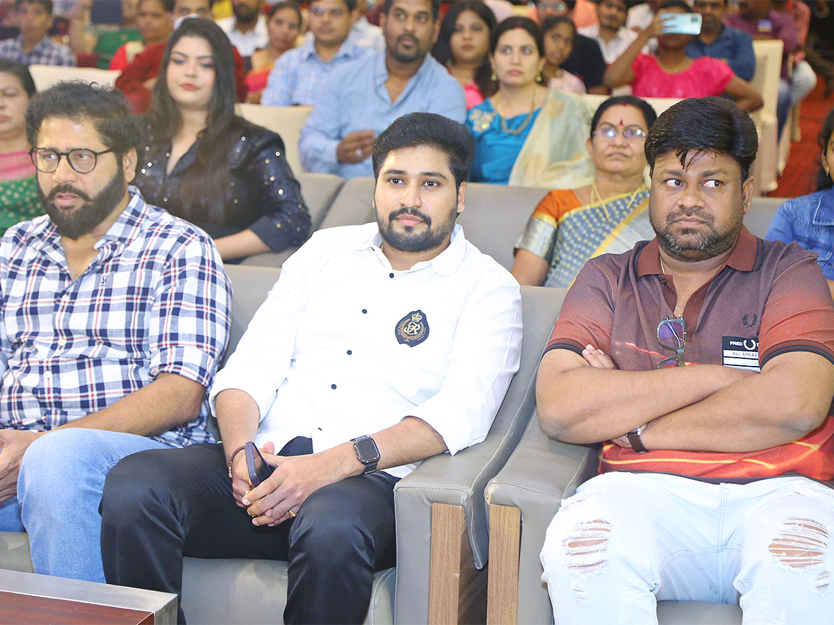 Ala_20Ninnu_20Cheri_20Pre_20Release_20Event_20LIVE-19.jpg 18