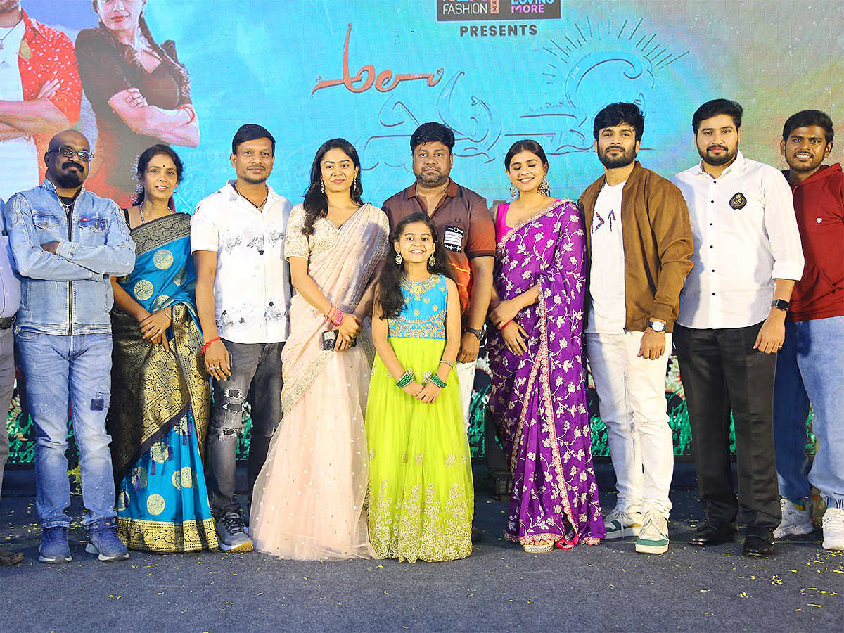 Ala_20Ninnu_20Cheri_20Pre_20Release_20Event_20LIVE-3.jpg 3
