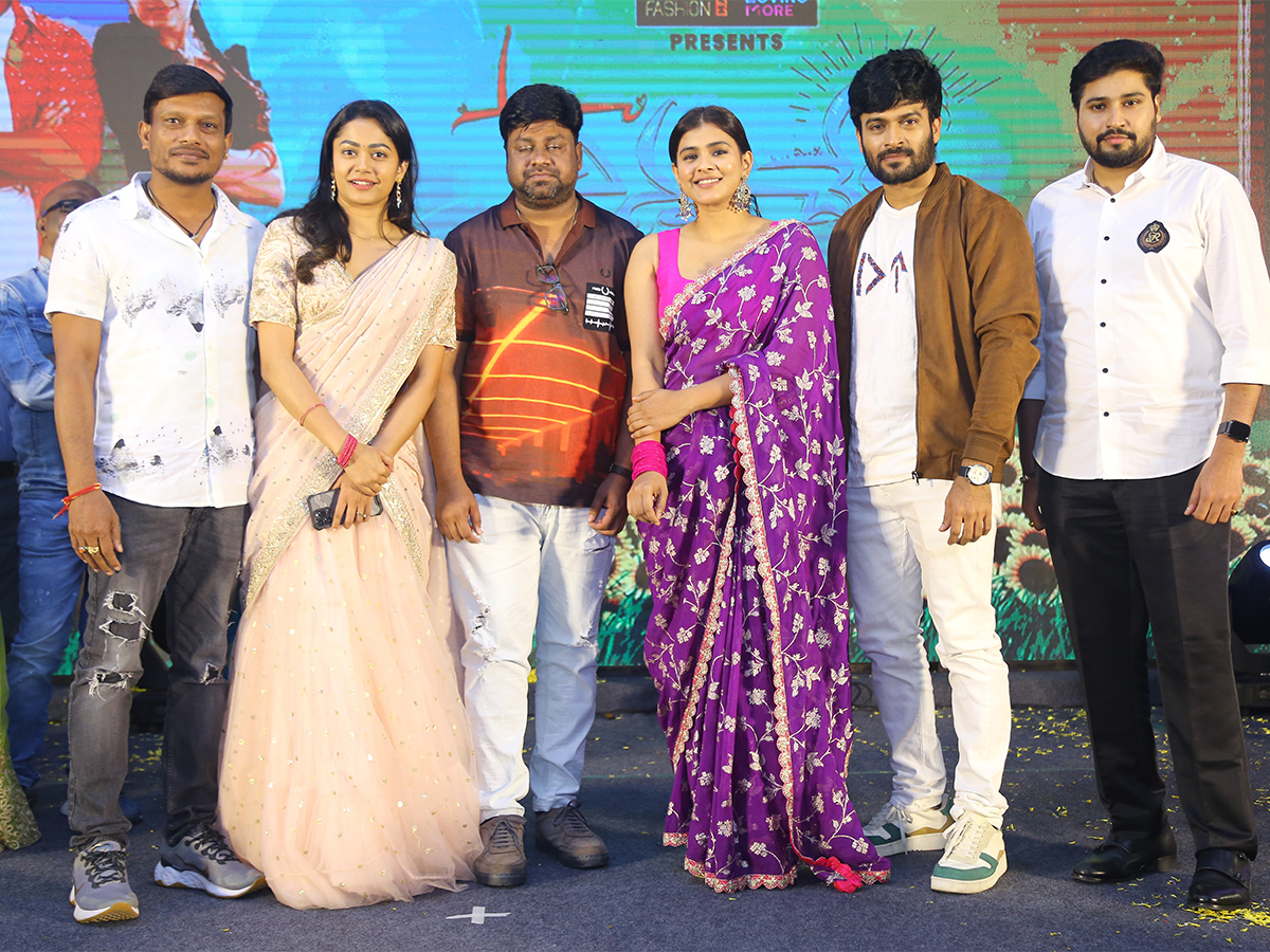 Ala_20Ninnu_20Cheri_20Pre_20Release_20Event_20LIVE-5.jpg 5