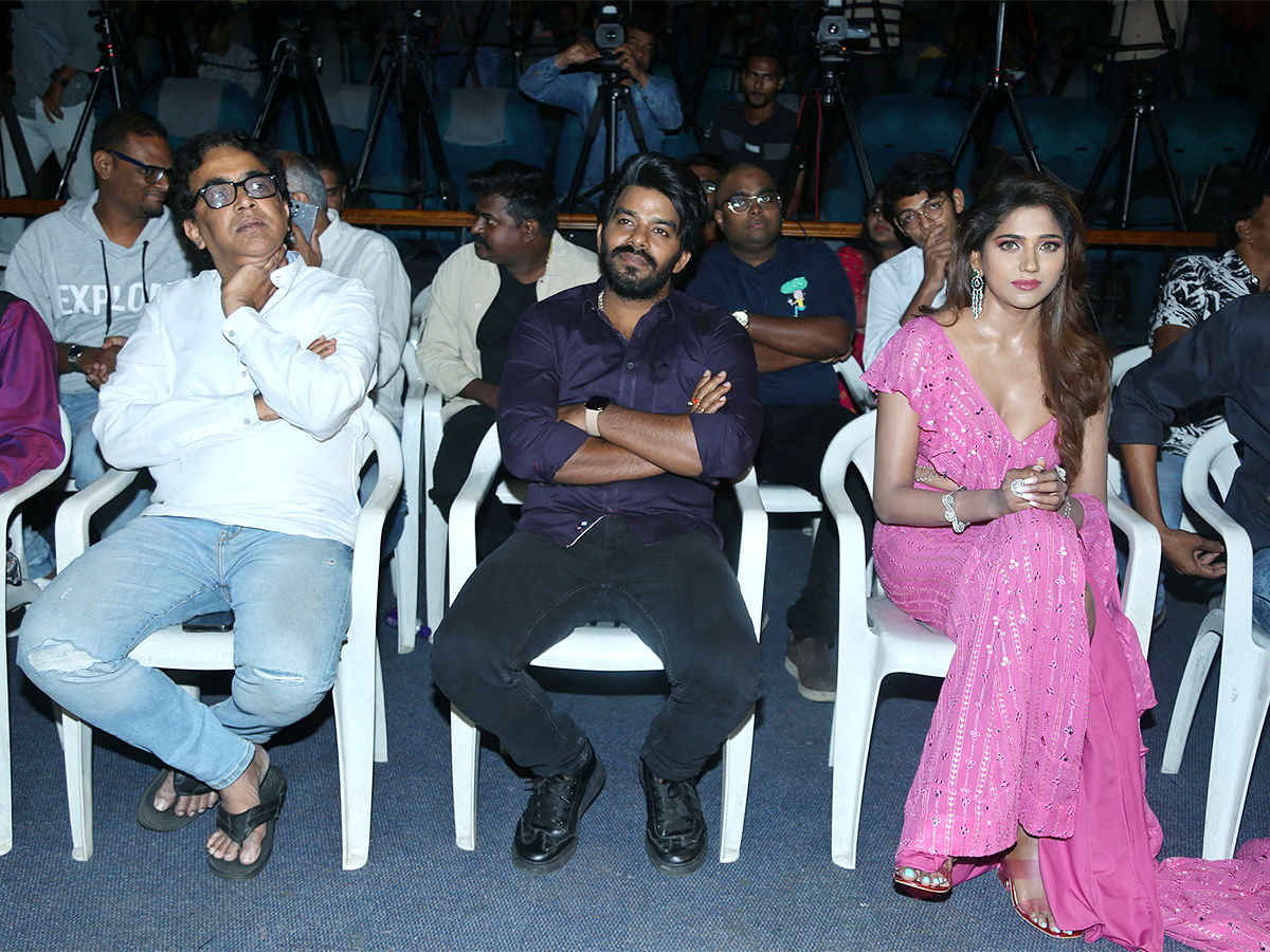 Calling_20Sahasra_20Song_20Launch_20Event_20Pics-25.jpg 24