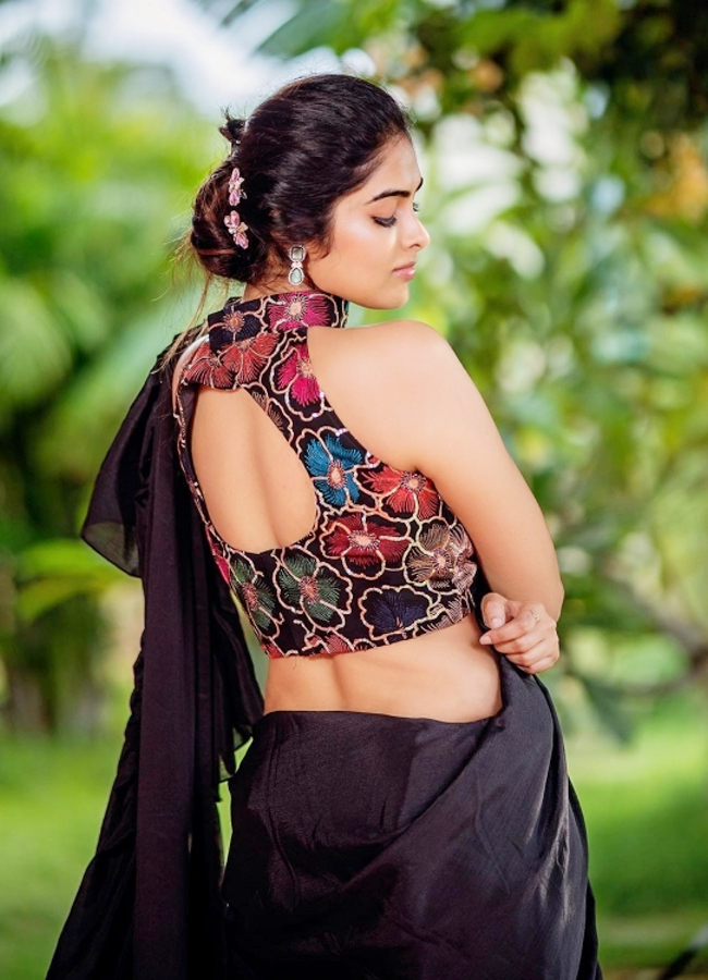 Divi-Vadthya-09.jpg 9