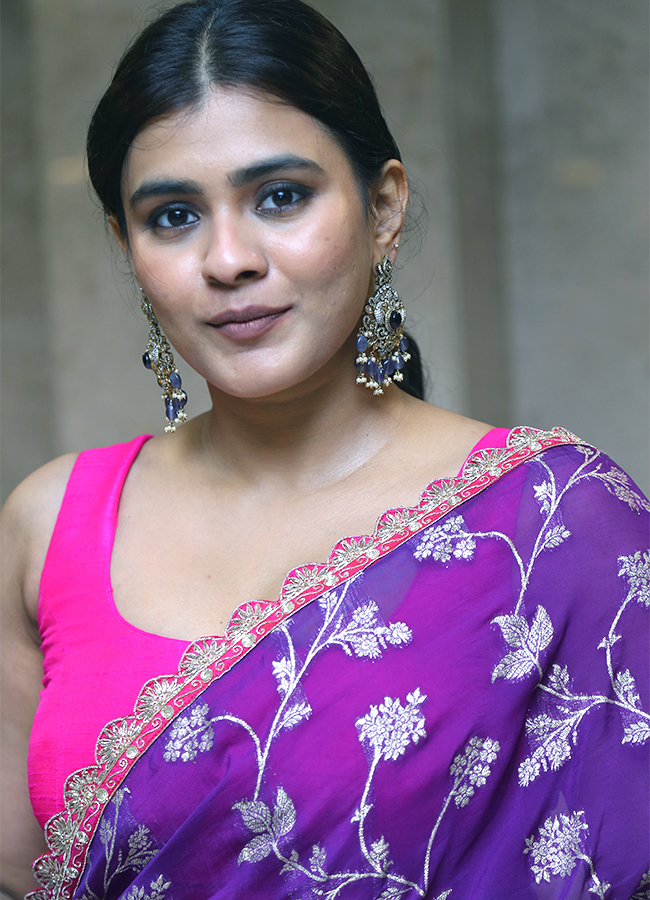 Hebah_20Patel_20New_20Photoshoot-13.jpg 13