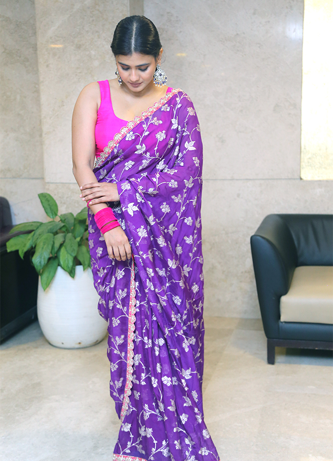 Hebah_20Patel_20New_20Photoshoot-8.jpg 8