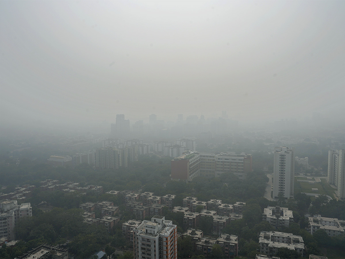 Delhi_20People_20Suffering_20Dangerous_20Air_20Pollution_20Photos-15.jpg 15
