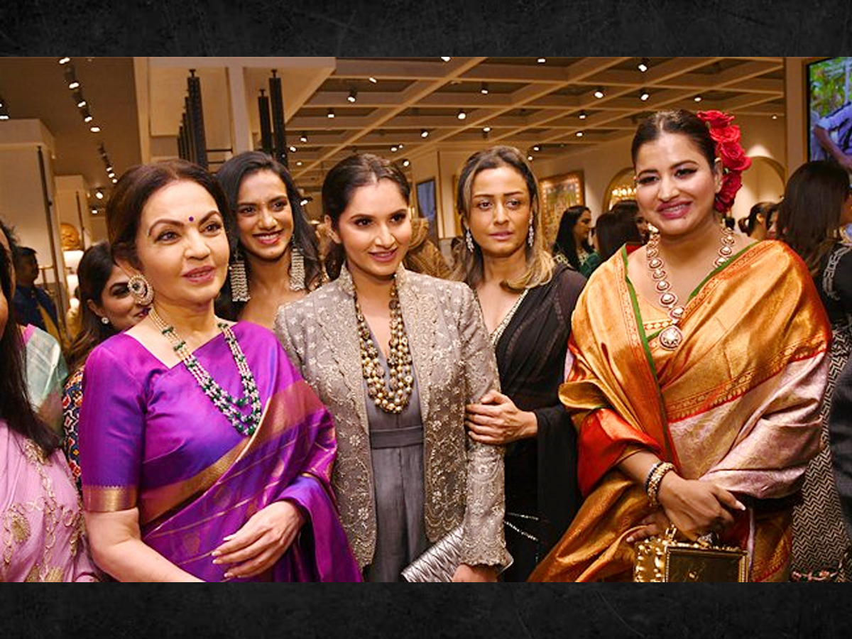 Namrata-Shirodkar-10.jpg 1