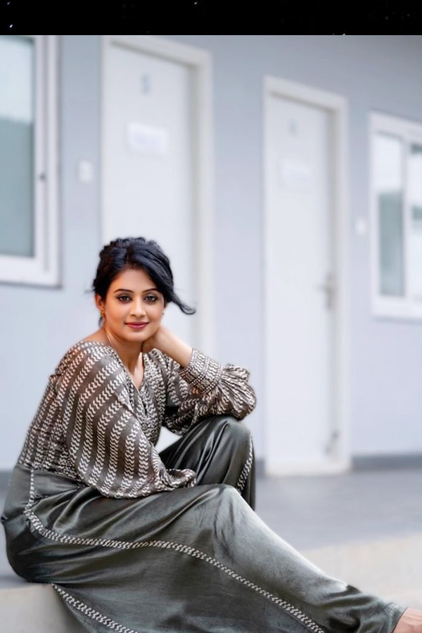 Priyamani-12.jpg 4