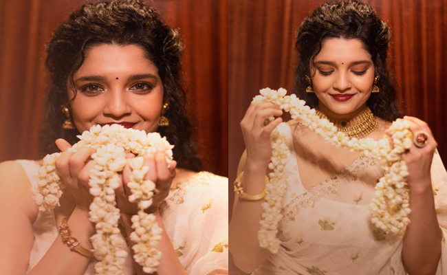 rithika-singh.jpg