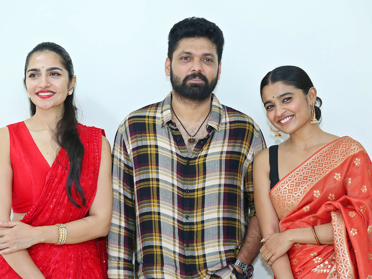 Saptaswaralu_20Daati_20Movie_20Press_20meet-1.jpg 1