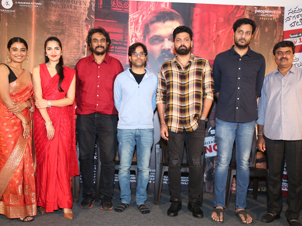 Saptaswaralu_20Daati_20Movie_20Press_20meet-10.jpg 10