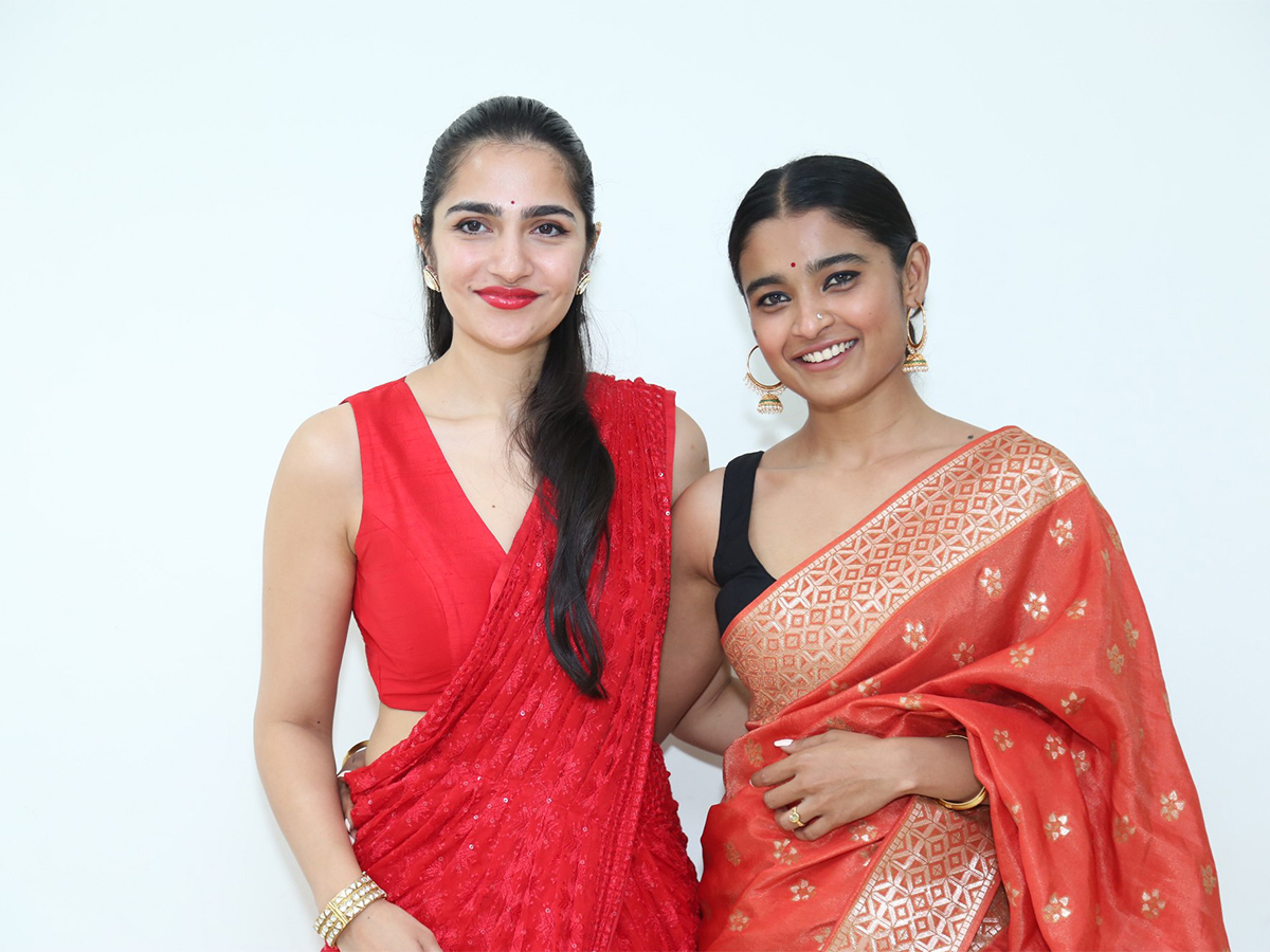Saptaswaralu_20Daati_20Movie_20Press_20meet-12.jpg 12