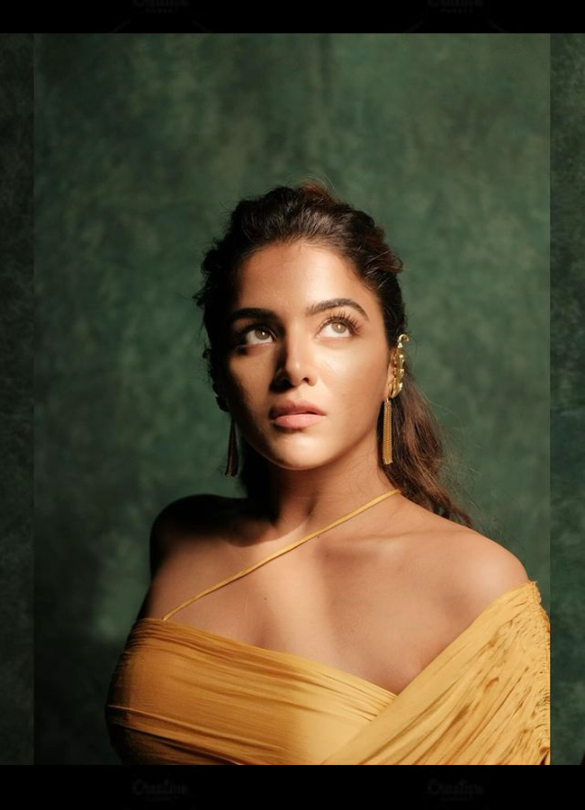 Wamiqa-Gabbi-02.jpg 3