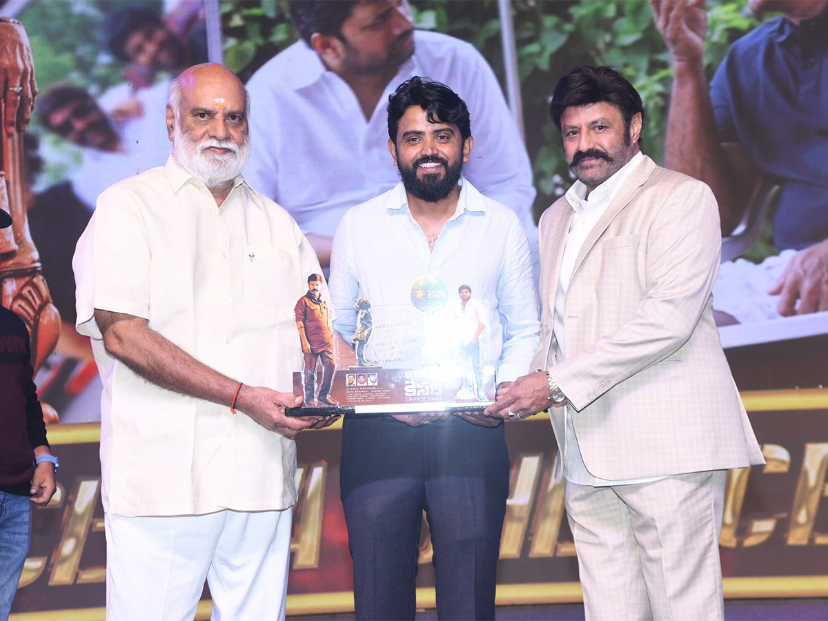 bhagavanth_20kesari_20success_20meet_20in_20hyderabad_20photos-15.jpg 15