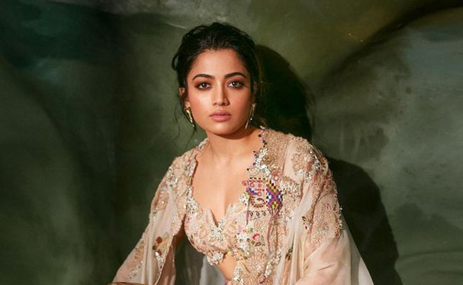 rashmika_0.jpg