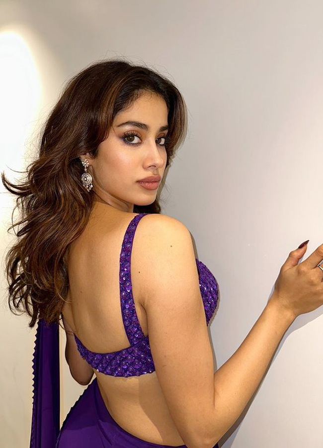 Janhvi-Kapoor-pics.jpg 7