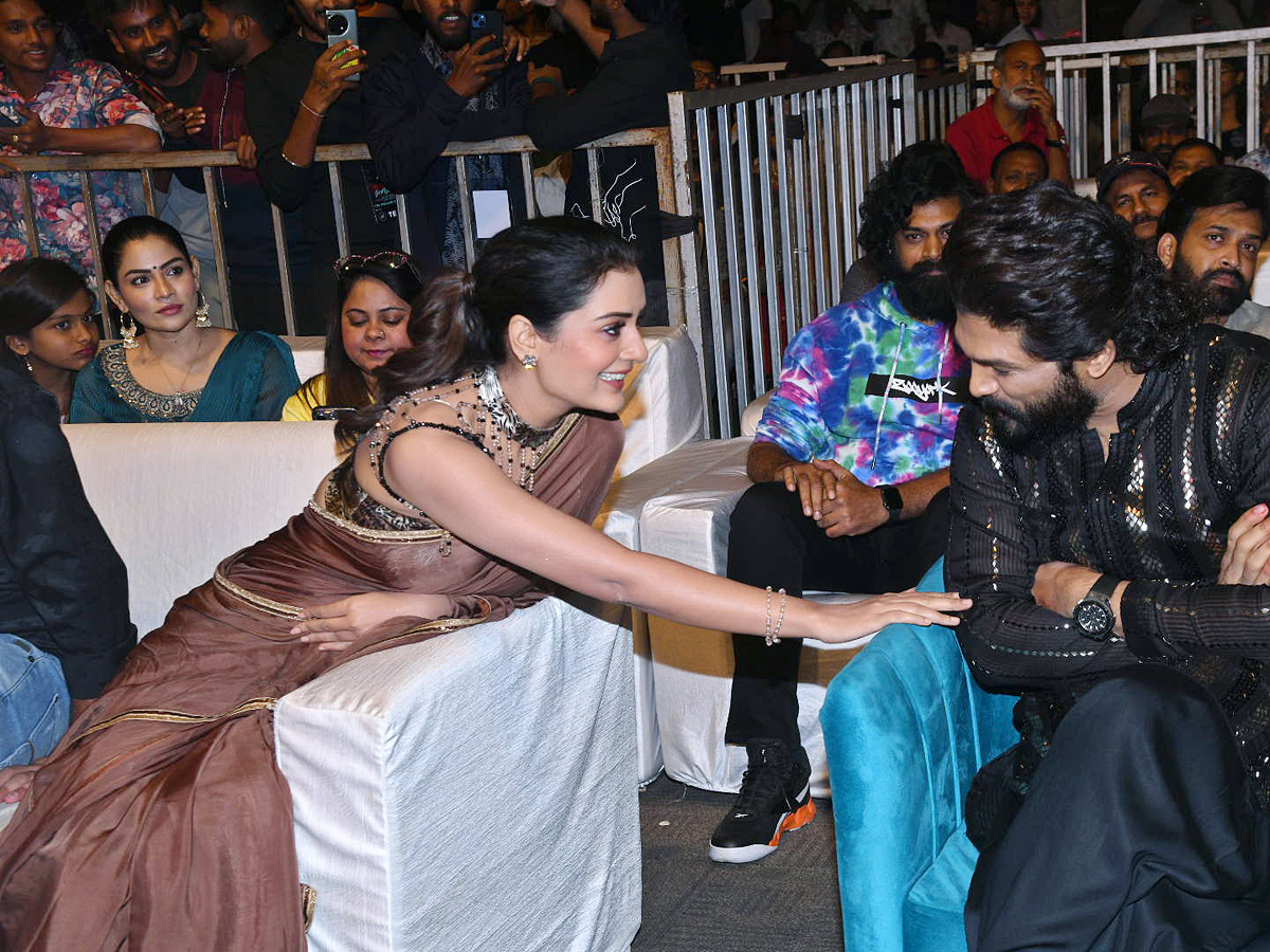 Mangalavaram_20Pre_20Release_20Event_20Photos_10.jpg 11