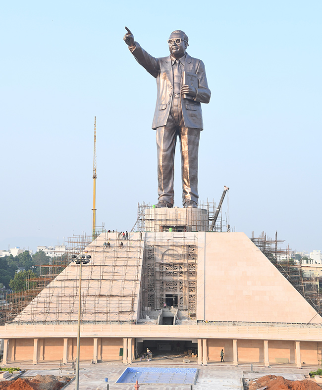 ambedkar_20statue_20in_20vijayawada_20pics-8.jpg 8