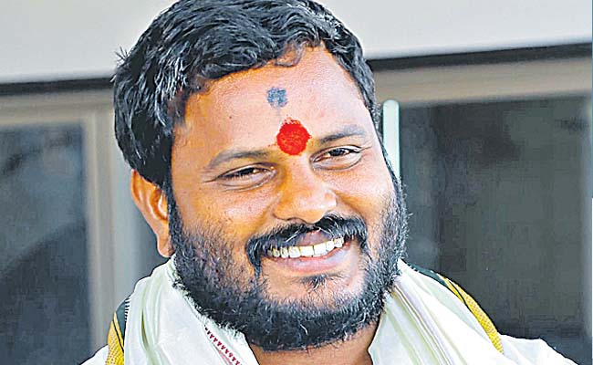 madhu.jpg