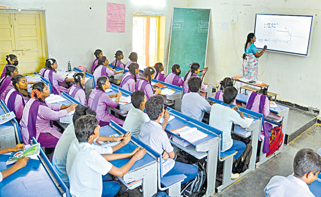DIGITAL-CLASS-1.jpg