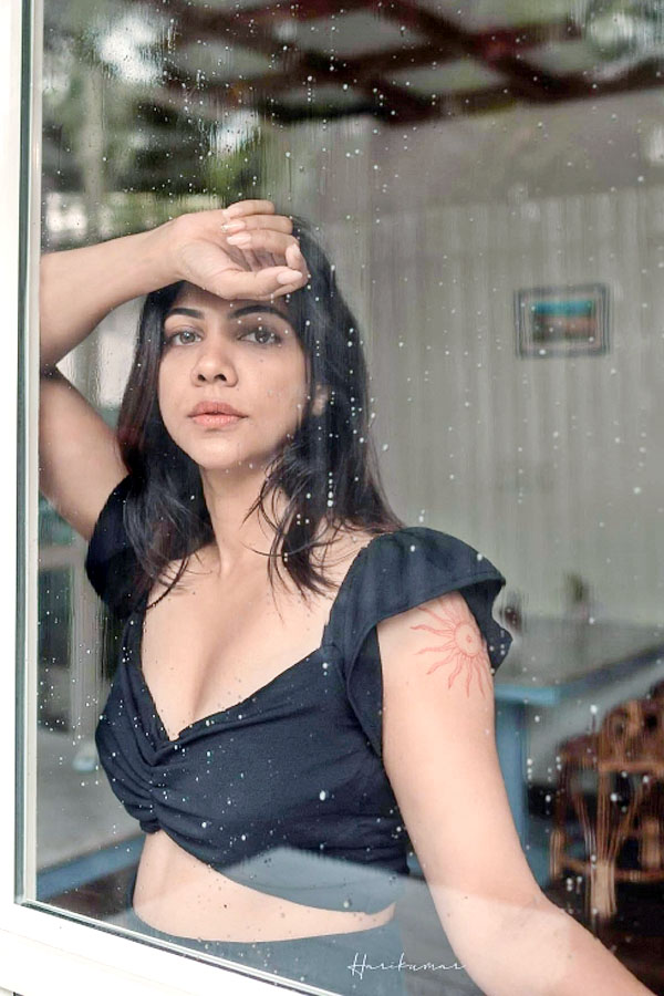 Madonna-Sebastian-06.jpg 6