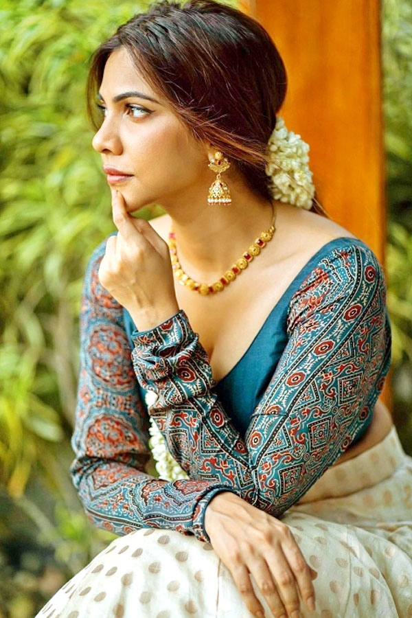 Madonna-Sebastian-13.jpg 13