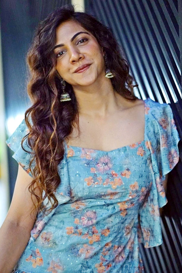 Madonna-Sebastian-18.jpg 18