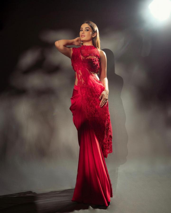 Rasha-Thadani-03.jpg 3