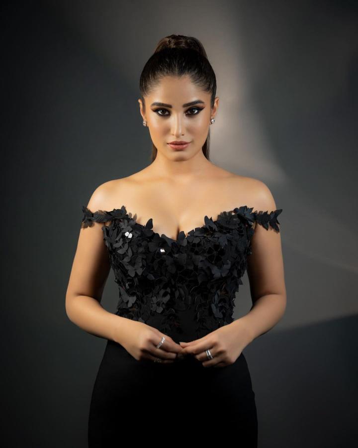 Rasha-Thadani-17.jpg 17