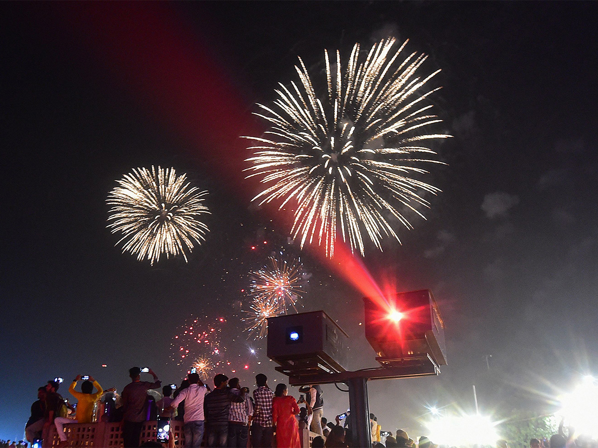 Hindu_20festival_20of_20Diwali_20in_20Ayodhya-9.jpg 7
