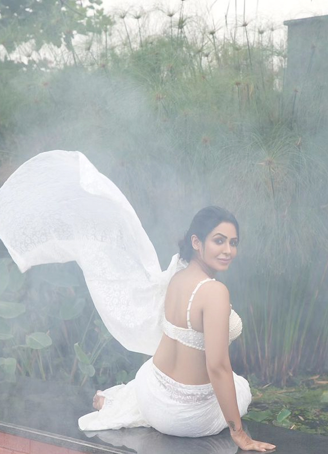 Nandini-Rai-latest-pics.jpg 4