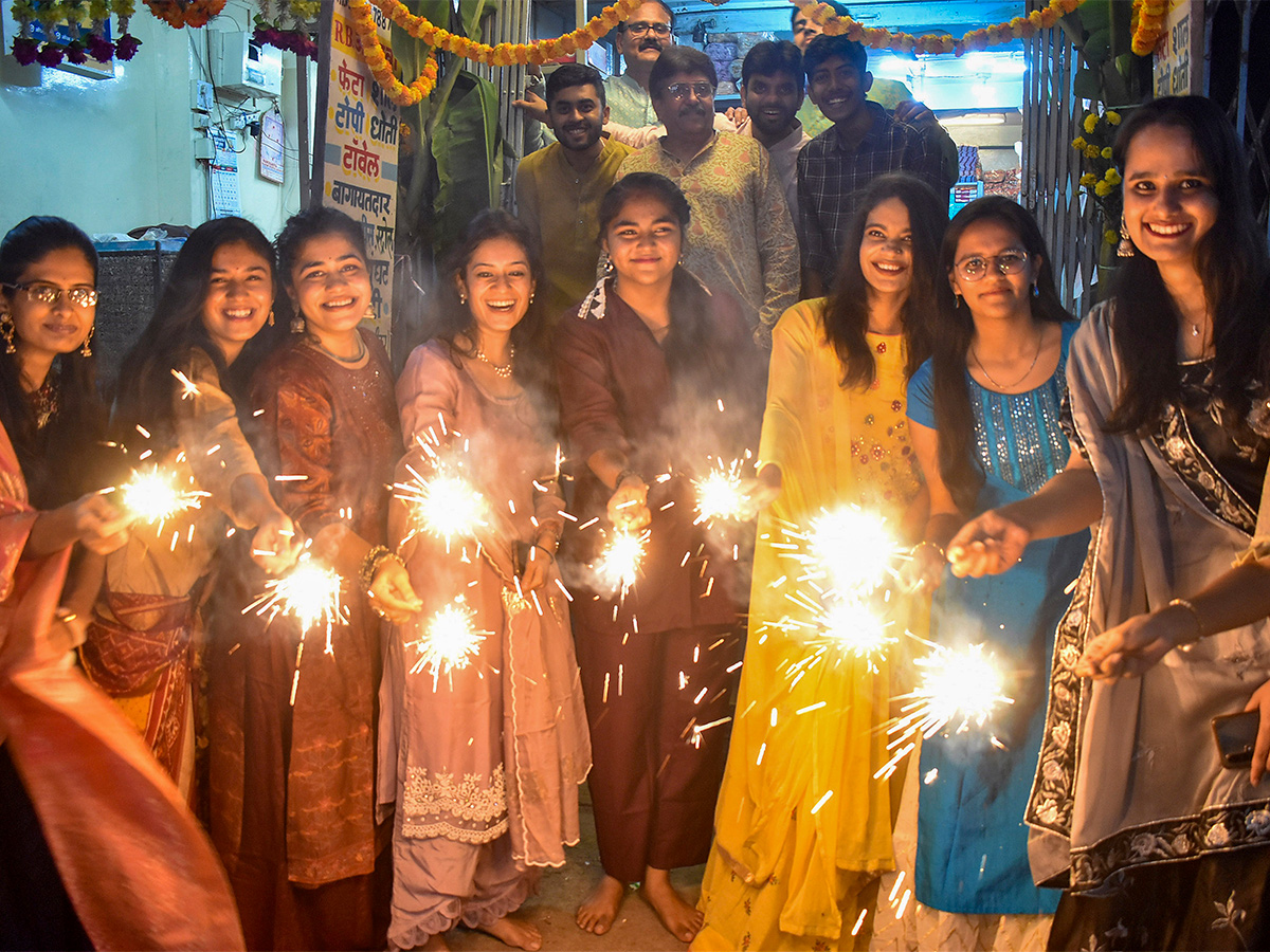 diwali_202023_20celebration_20photos-14.jpg 14