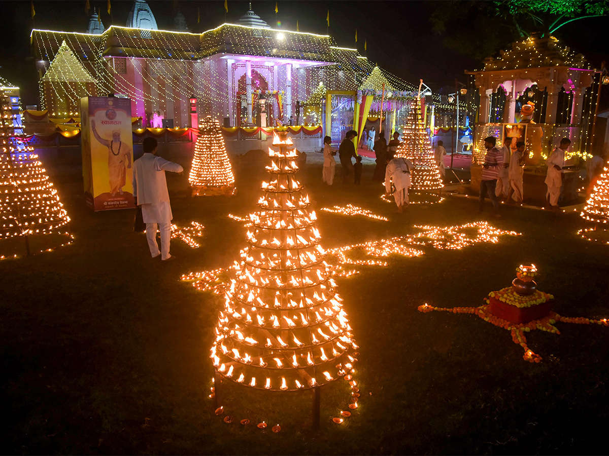 diwali_202023_20celebration_20photos-16.jpg 16