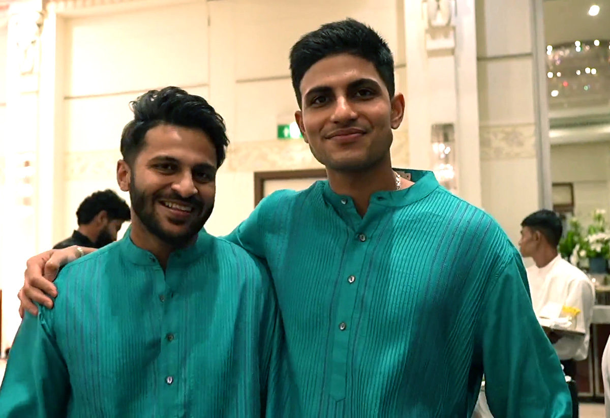 team_20india_20celebrates_20diwali_20Pics-4.jpg 4
