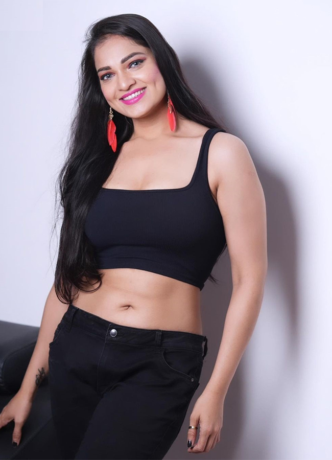 Aswini_20Sree_20in_20Bigg_20Boss_207_20Photos-10.jpg 10