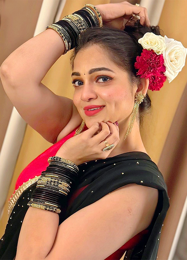 Aswini_20Sree_20in_20Bigg_20Boss_207_20Photos-2.jpg 2