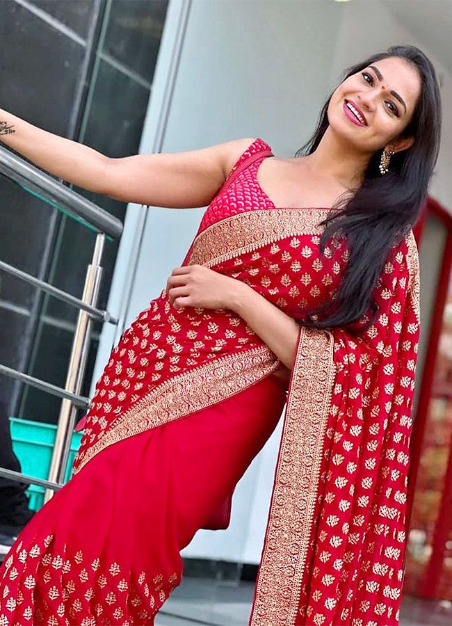 Aswini_20Sree_20in_20Bigg_20Boss_207_20Photos-25.jpg 25