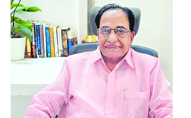 DR_20GOVERDHAN.jpg