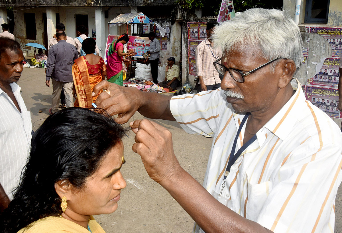 Vizianagaram_20Pydithalli_20Ammavari_20Sirimanotsavam-13.jpg 13