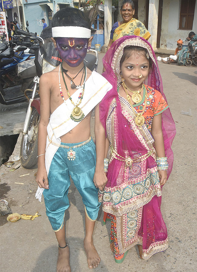 Vizianagaram_20Pydithalli_20Ammavari_20Sirimanotsavam-14.jpg 14
