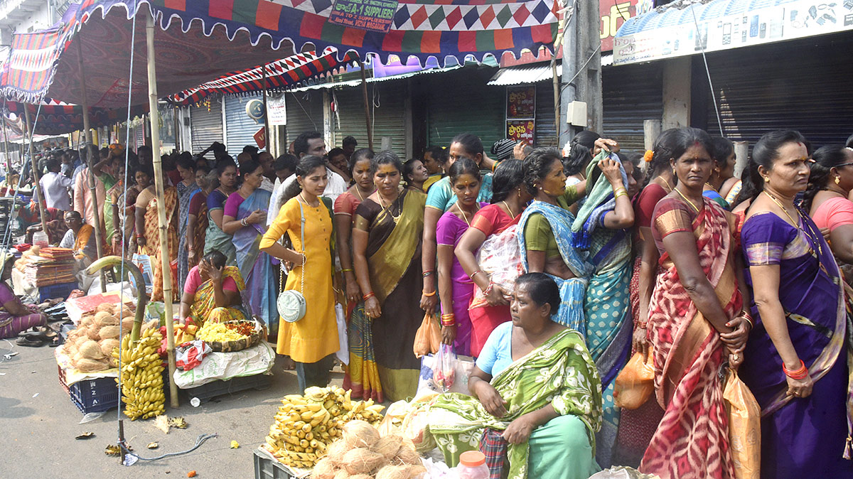 Vizianagaram_20Pydithalli_20Ammavari_20Sirimanotsavam-5.jpg 5