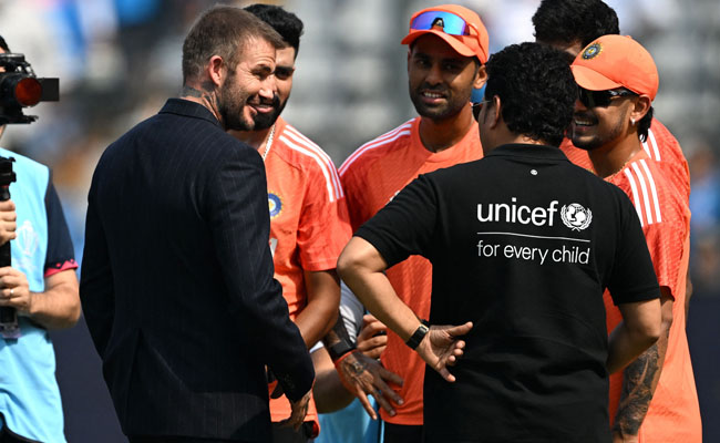 IND-Vs-NZ-Semi-Final-11.jpg 23