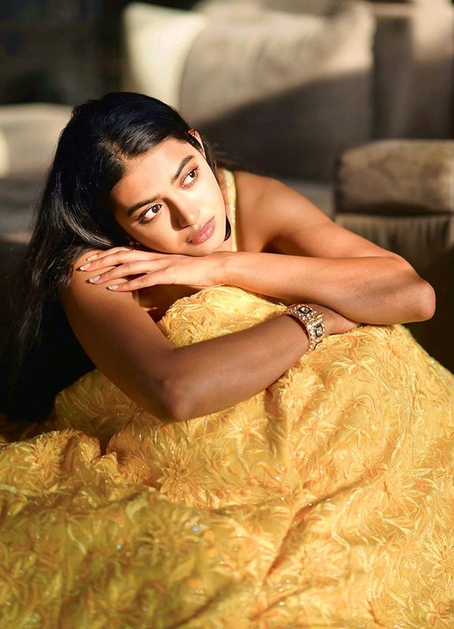 Shivani-Rajasekhar-insta-images.jpg 10