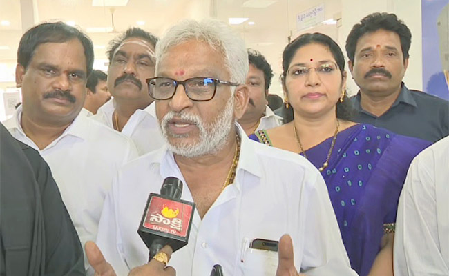 Yv-Subba-Reddy-About-Second.jpg