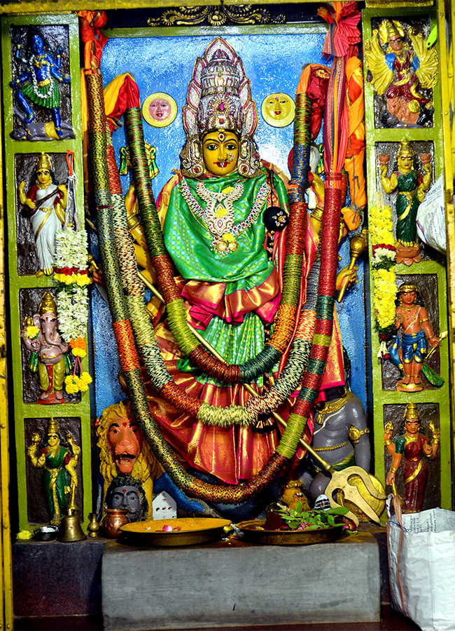 Gajula_20Mahotsava_20For_20Durgamma_20In_20Indrakiladri-6.jpg 6