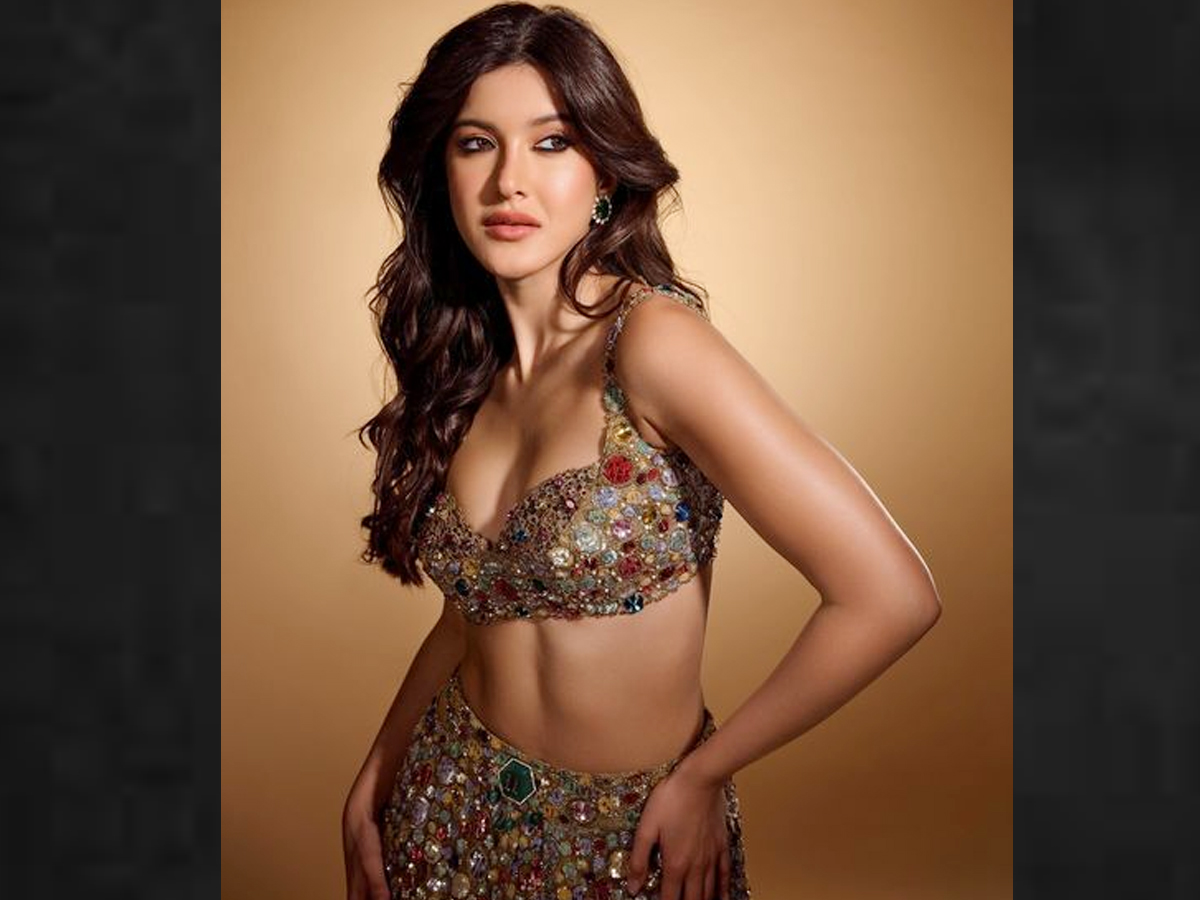 Shanaya-Kapoor-hot-images.jpg 3