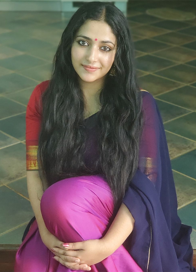 Actress_20Anu_20Sithara_20HD_20Images-13.jpg 13