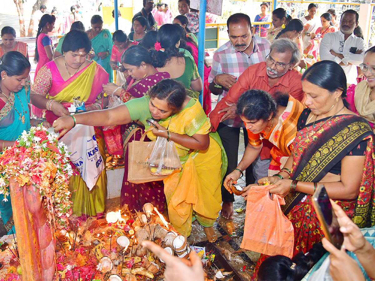 nagula_20chavithi_202023_20celebrated_20in_20telugu_20states-16.jpg 16